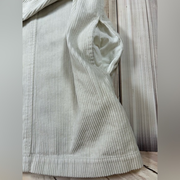Able Joan Corduroy Chore Shacket. Cream. Relaxed Fit. Size XL. Garden Girl. - Picture 6 of 10